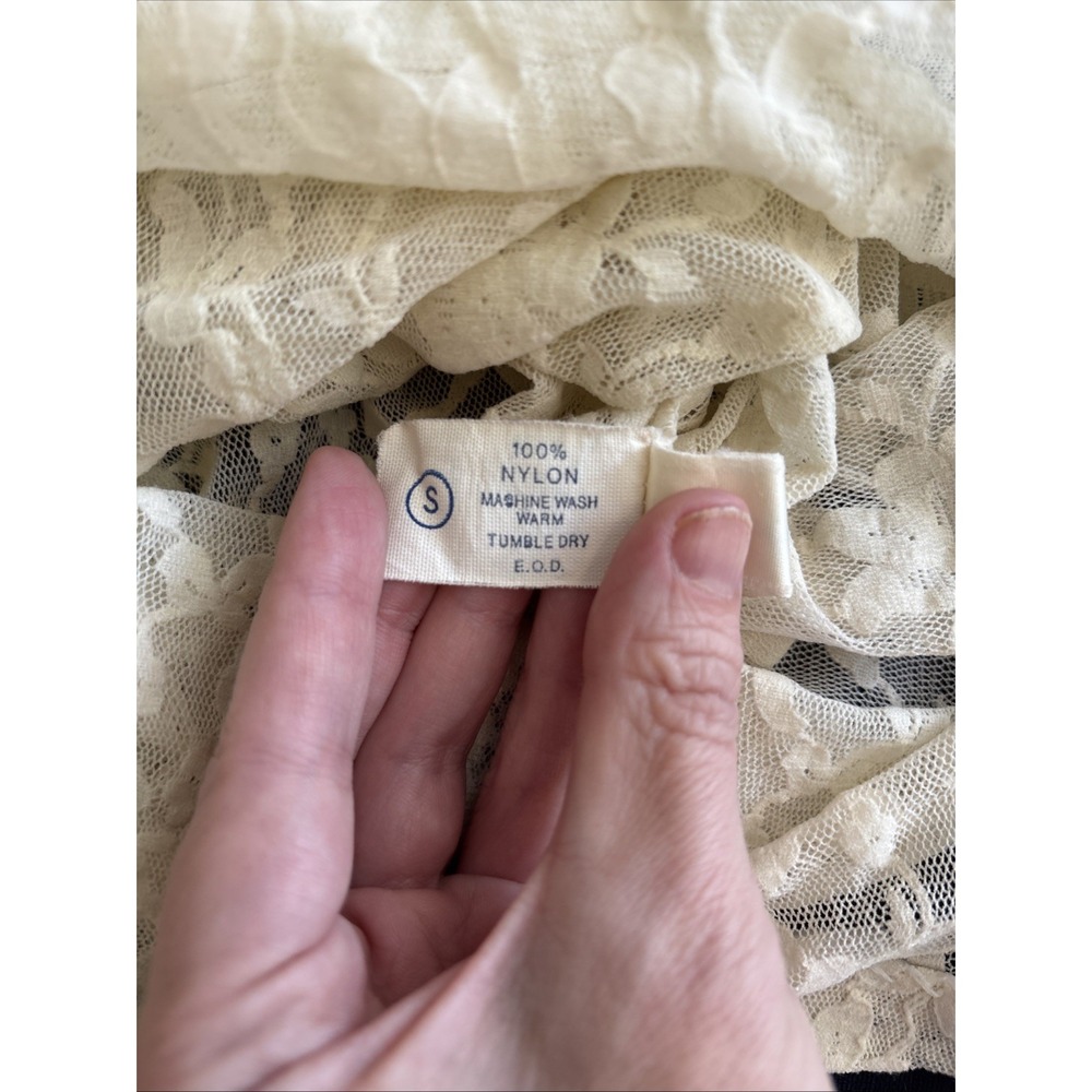 Vintage 70s Victoria's Secret Ivory Lace Camisole Union Made ILGWU USA Small - Picture 9 of 9